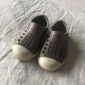 Native Jefferson Bling Rose Gold Size 5